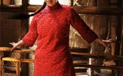 学生下跪自抽耳光